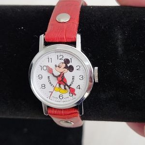 Vintage Disney Bradley Red Mickey Mouse Watch